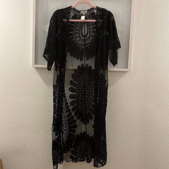 💖🖤Rebellion again black Lacey cover up kimono🖤 - Picture 2 of 5